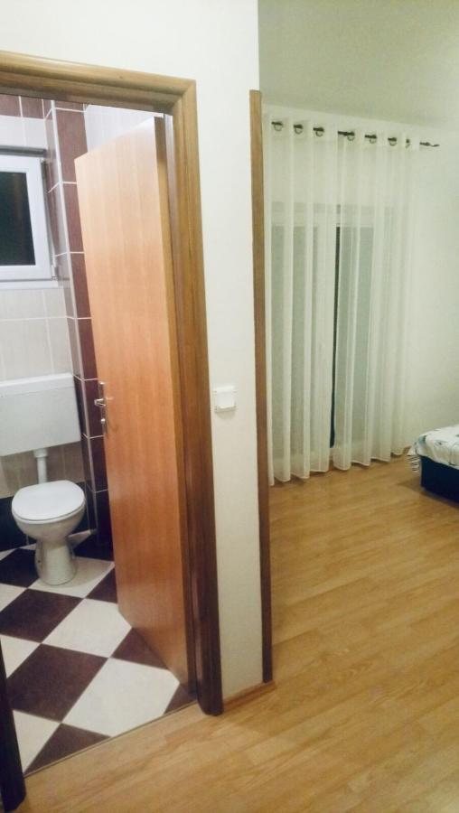 Appartement Niko 1 *