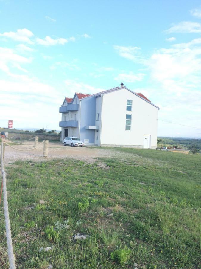Niko 1 Apartament *